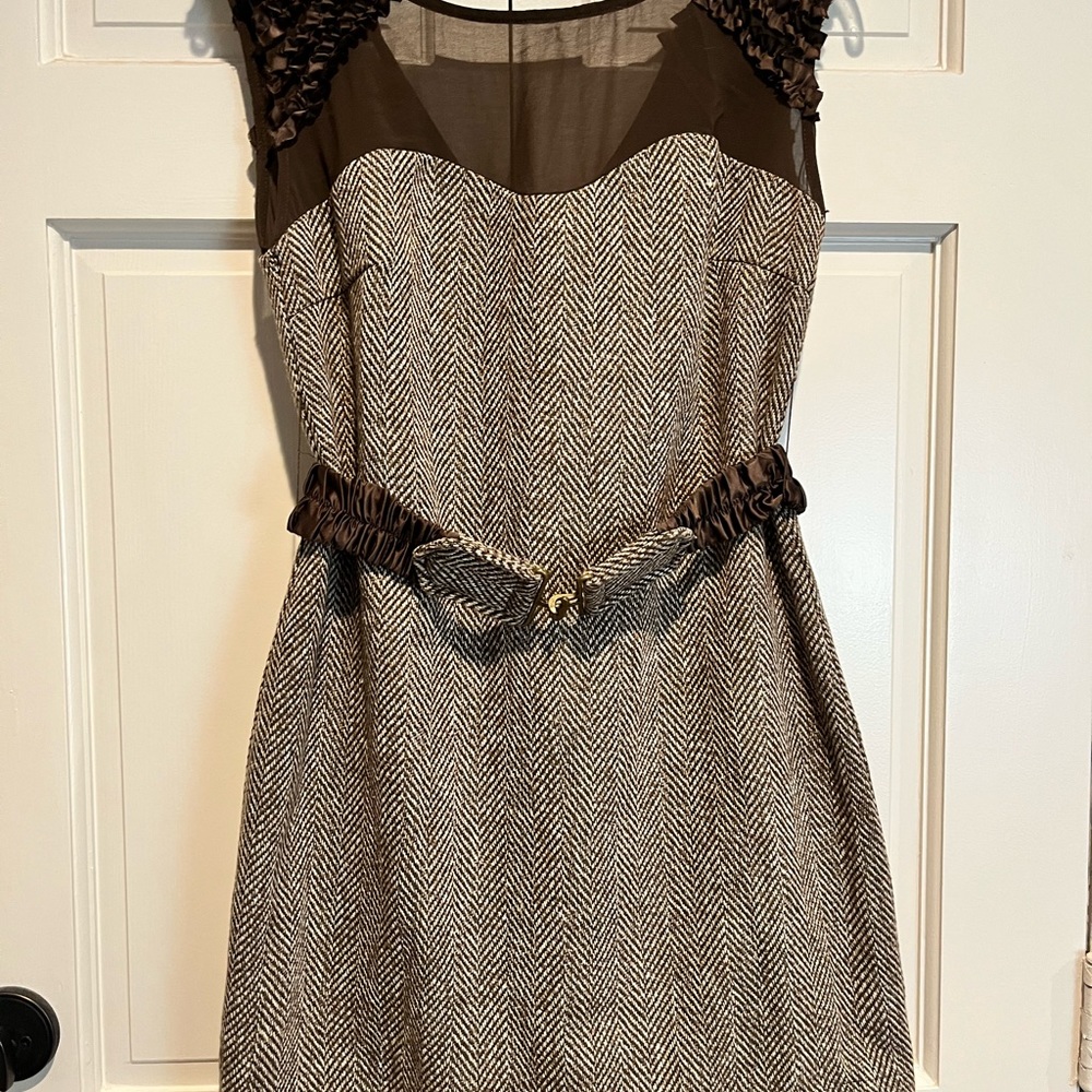 Size medium short sleeve dress